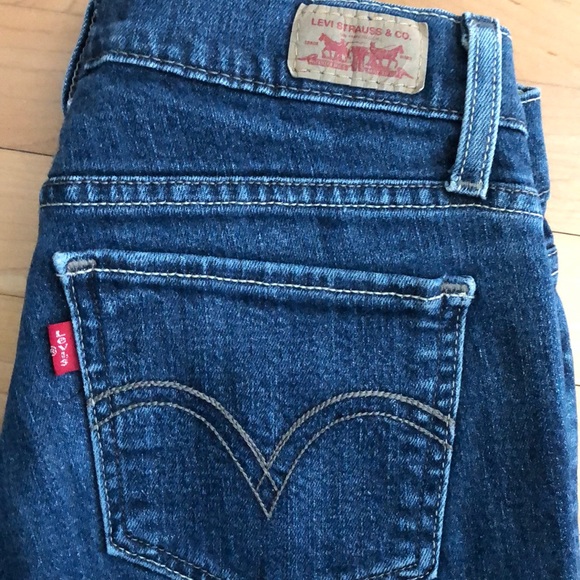Levi’s 524 low waisted jeans - Picture 2 of 6